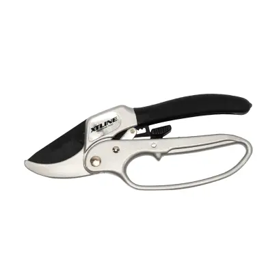 Nůžky zahradnické s rohatkou kovové SK5 205 mm 3130-1A Winland