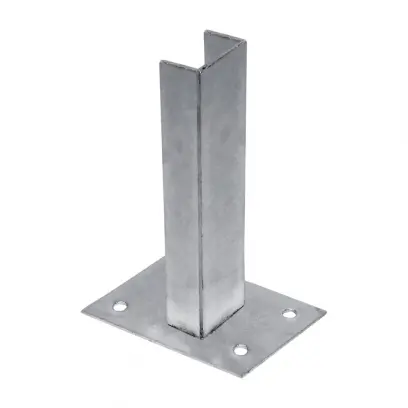 Patka Zn k montáži čtyřhranného sloupku na betonový základ 60x60mm